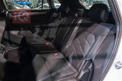 ڤۆڵکسواگن ئەتڵەس کرۆس سپۆرت